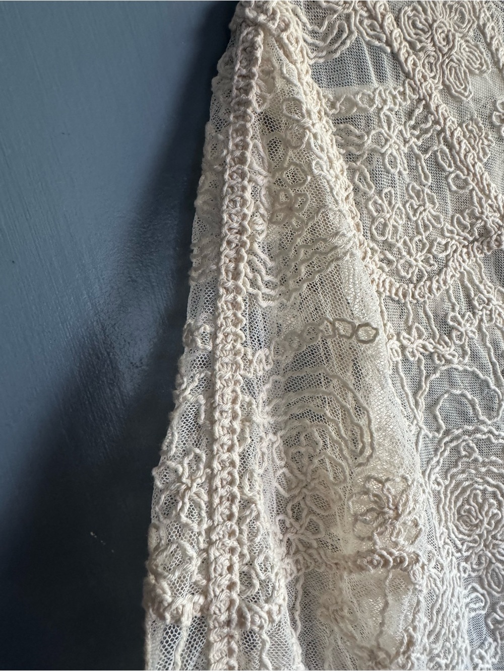 LIV Los Angeles Women’s Cream/Beige Embroidered Mesh Lace Cardigan Size L - Picture 11 of 11